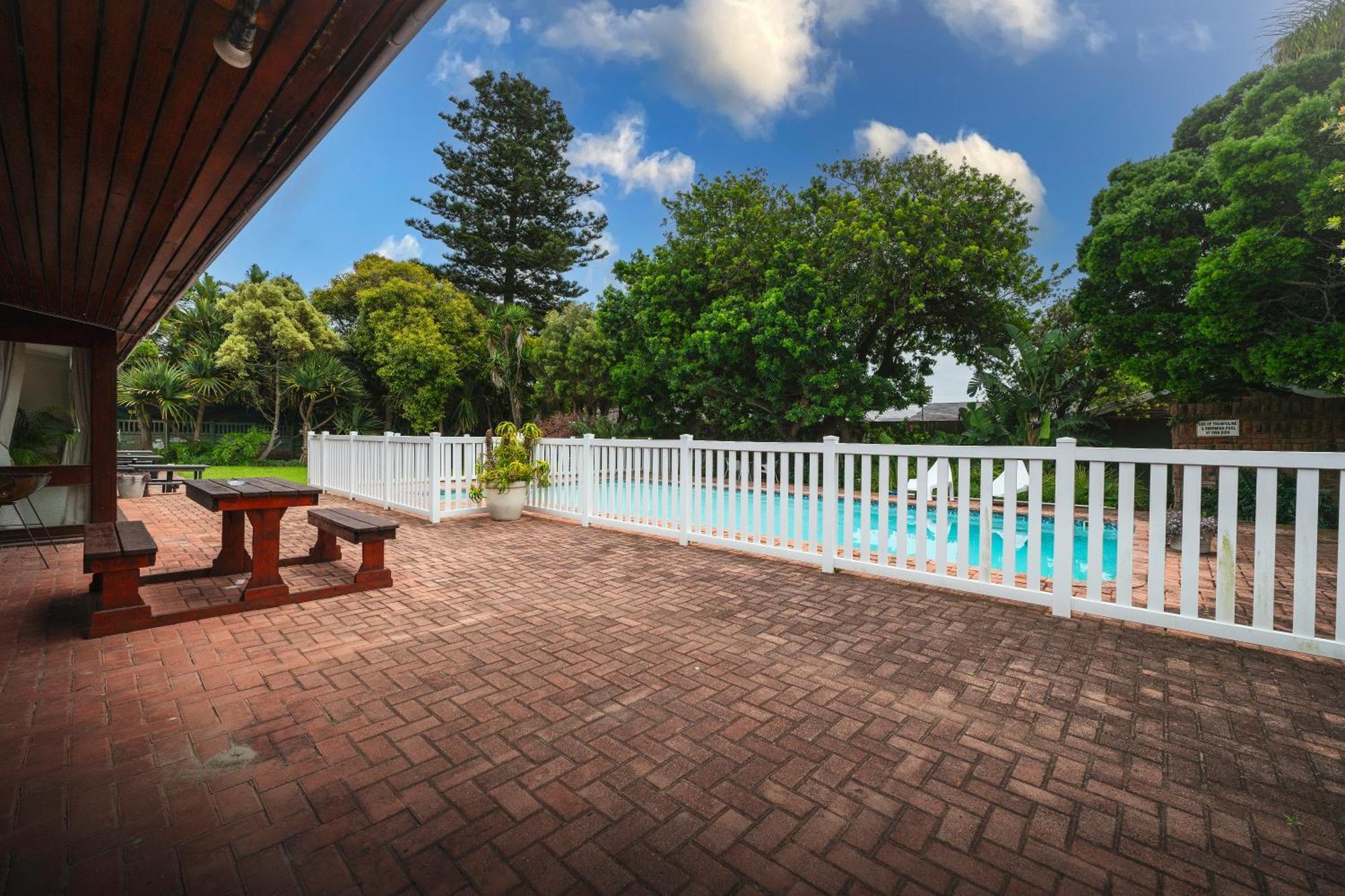 Admirals Lodge Guest House And Brightways Self Catering Apartments Port Elizabeth Dış mekan fotoğraf