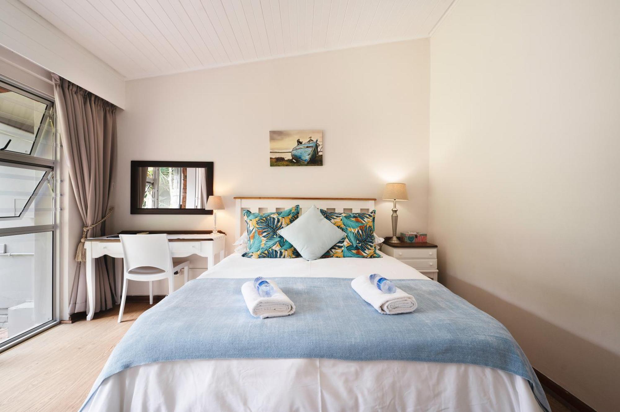 Admirals Lodge Guest House And Brightways Self Catering Apartments Port Elizabeth Dış mekan fotoğraf