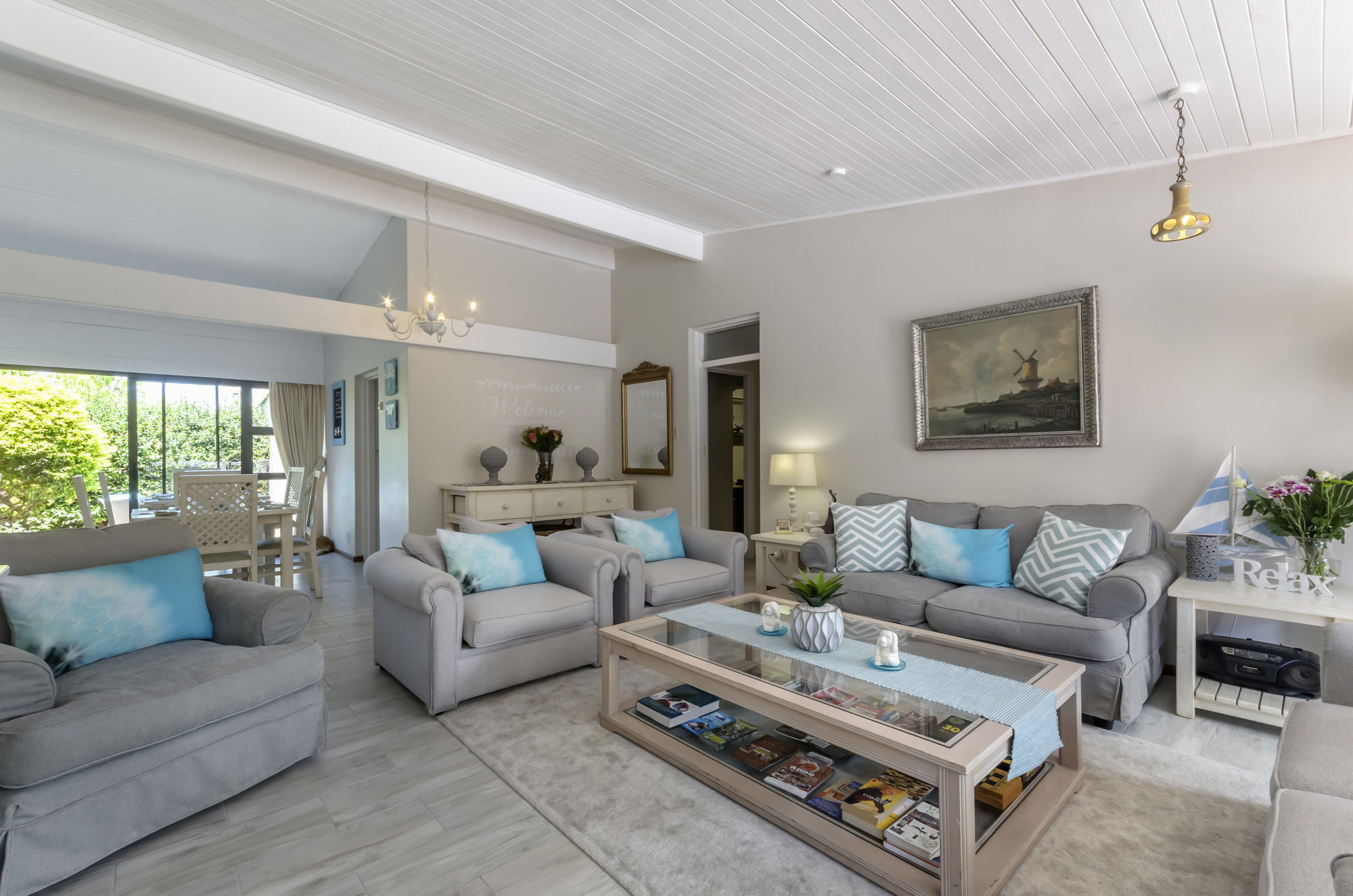 Admirals Lodge Guest House And Brightways Self Catering Apartments Port Elizabeth Dış mekan fotoğraf